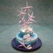 2 Tier Wedding Cake with Star Fishes