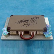 3D Briefcase Cake